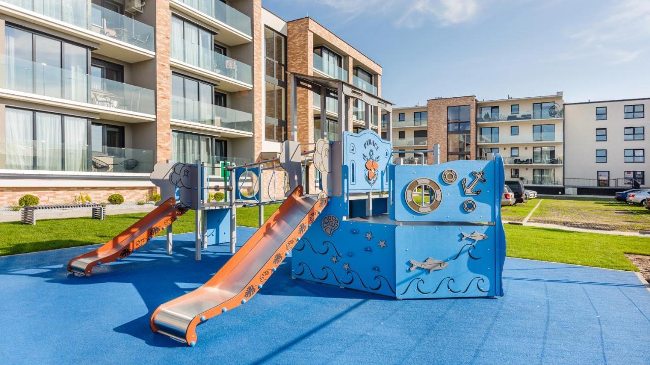 Apartamenty Simply Perlowa Przystan - Holiday City Kolobrzeg Exterior photo