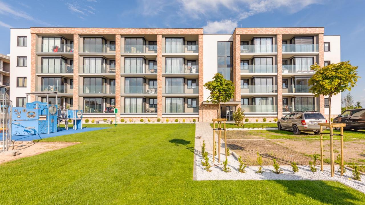 Apartamenty Simply Perlowa Przystan - Holiday City Kolobrzeg Exterior photo
