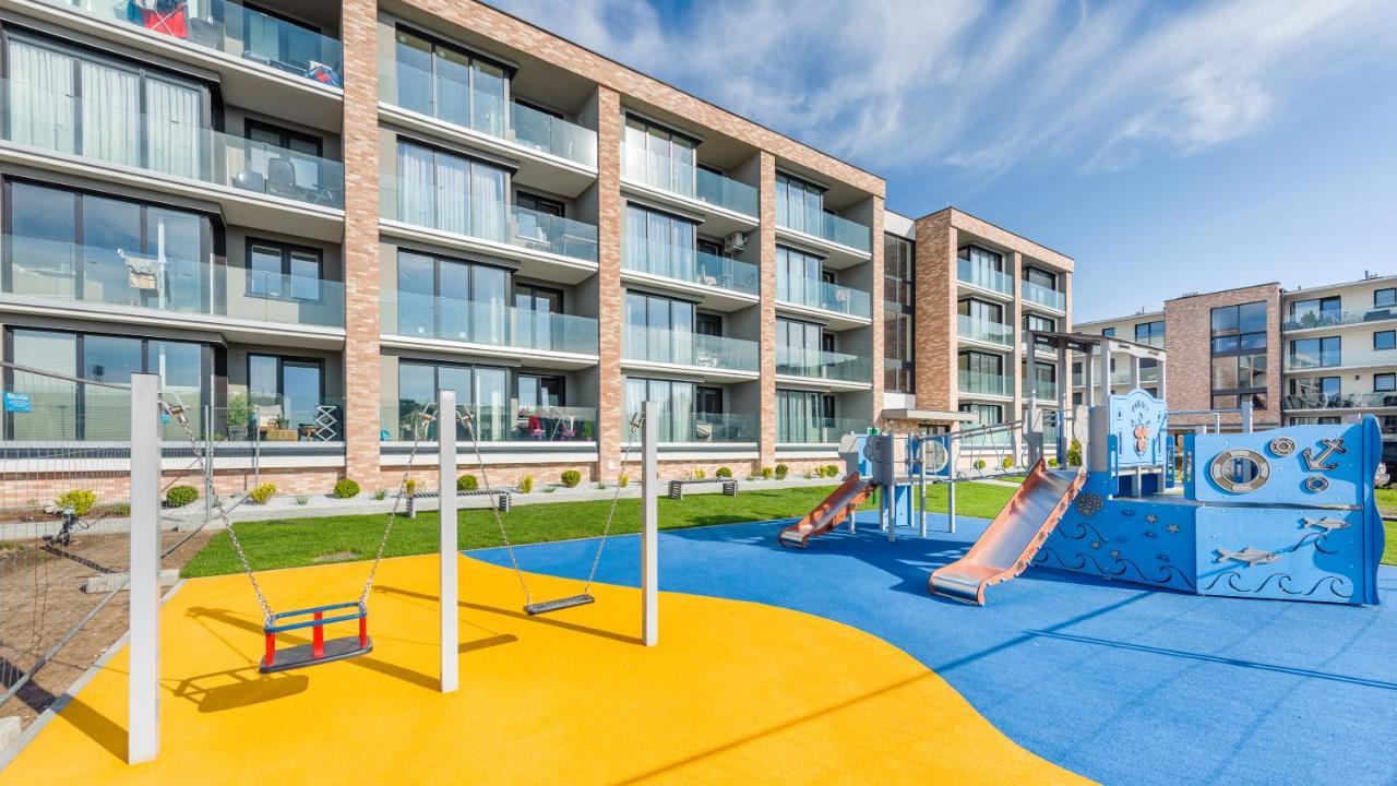 Apartamenty Simply Perlowa Przystan - Holiday City Kolobrzeg Exterior photo